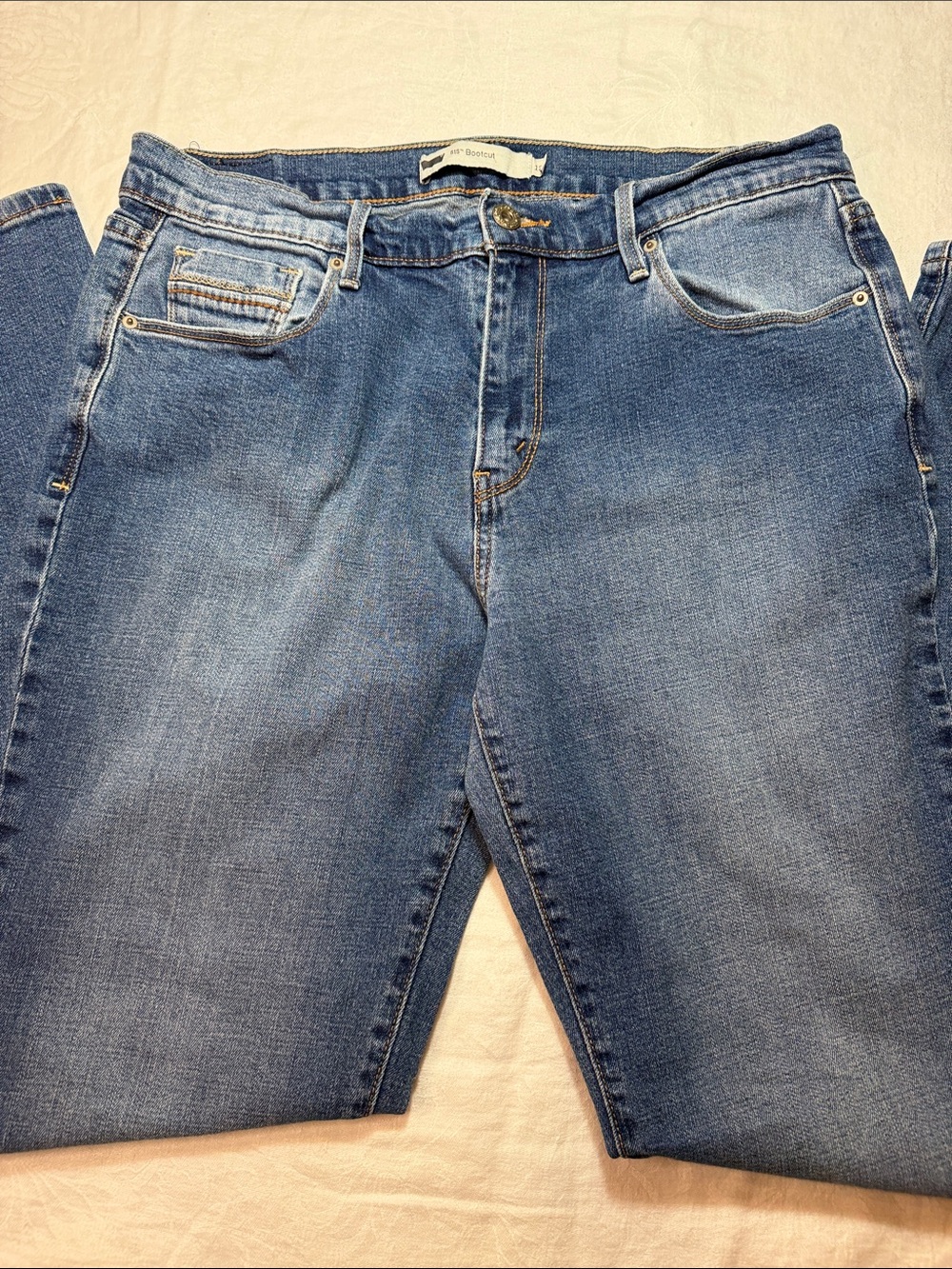 Levi's Women's Boot Cut Jeans in Blue Denim